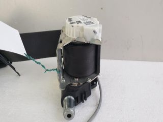 bontott FORD B-MAX Jobb első Övfeszítő