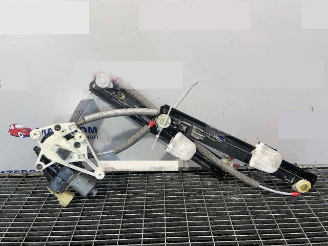 bontott FORD B-MAX Jobb hátsó Ablakemelő Szerkezet (Elektromos)