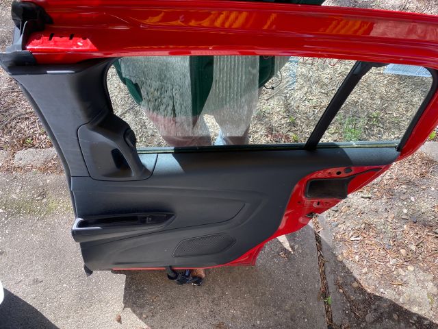 bontott FORD B-MAX Jobb hátsó Ajtó (Részeivel)