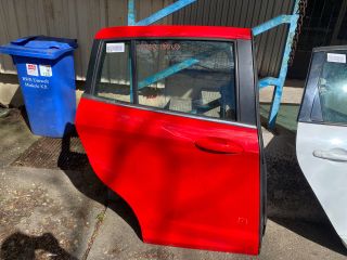 bontott FORD B-MAX Jobb hátsó Ajtó (Részeivel)