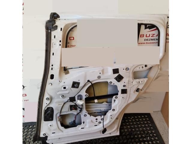 bontott FORD B-MAX Jobb hátsó Ajtó (Üres lemez)