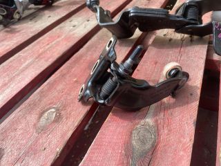 bontott FORD B-MAX Jobb hátsó Zsanér