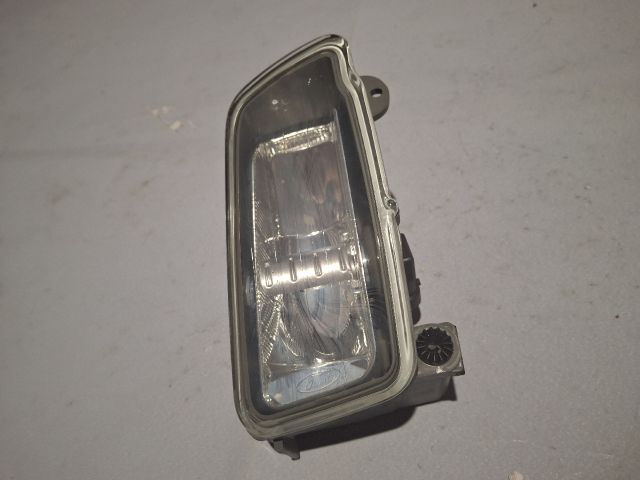 bontott FORD B-MAX Jobb Ködfényszóró