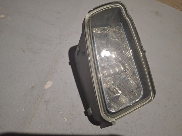 bontott FORD B-MAX Jobb Ködfényszóró