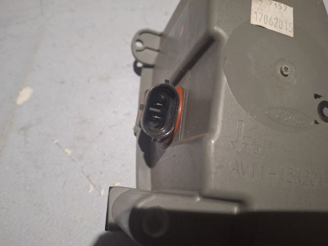 bontott FORD B-MAX Jobb Ködfényszóró