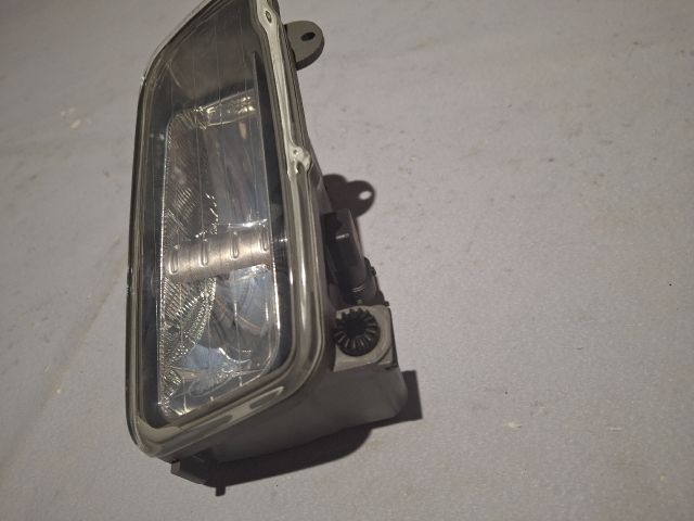 bontott FORD B-MAX Jobb Ködfényszóró