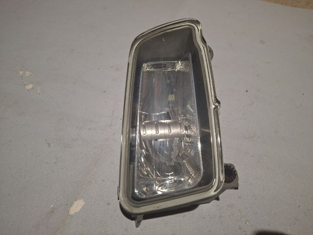 bontott FORD B-MAX Jobb Ködfényszóró