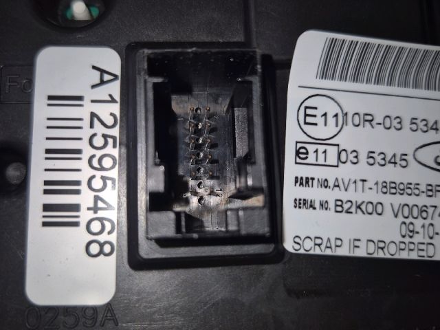 bontott FORD B-MAX Multifunkciós Kijelző