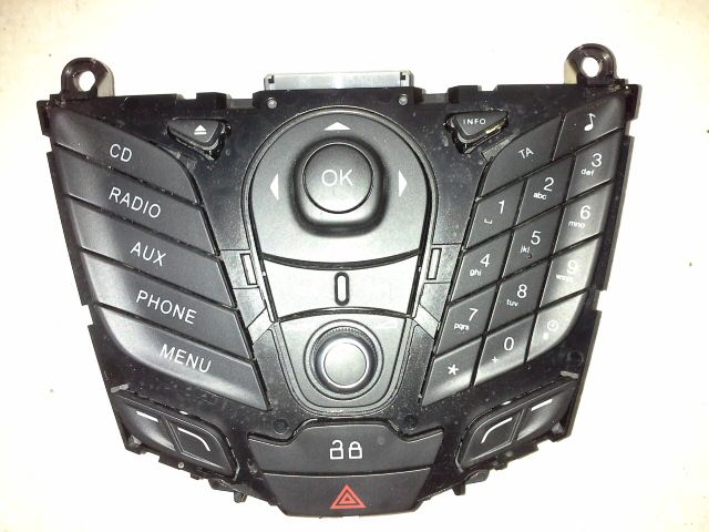 bontott FORD B-MAX Rádió / CD