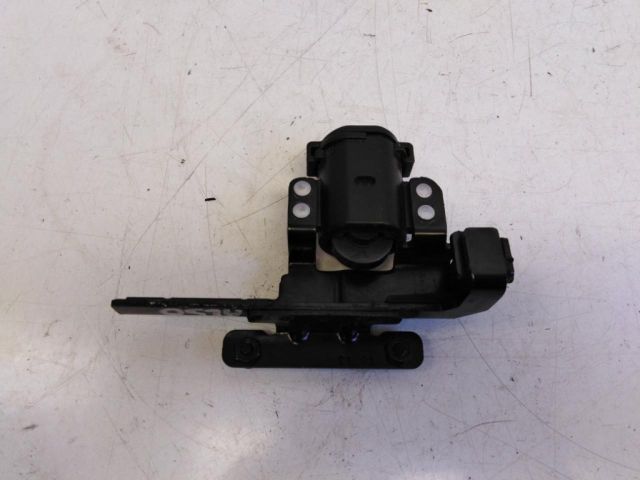 bontott FORD B-MAX Tolóajtó Ütköző