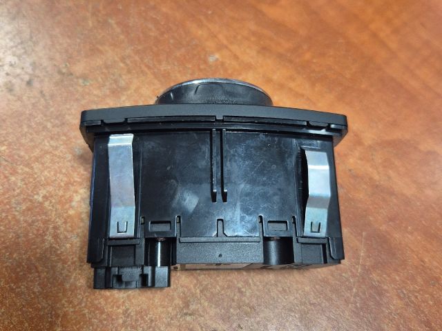 bontott FORD B-MAX Világítás Kapcsoló