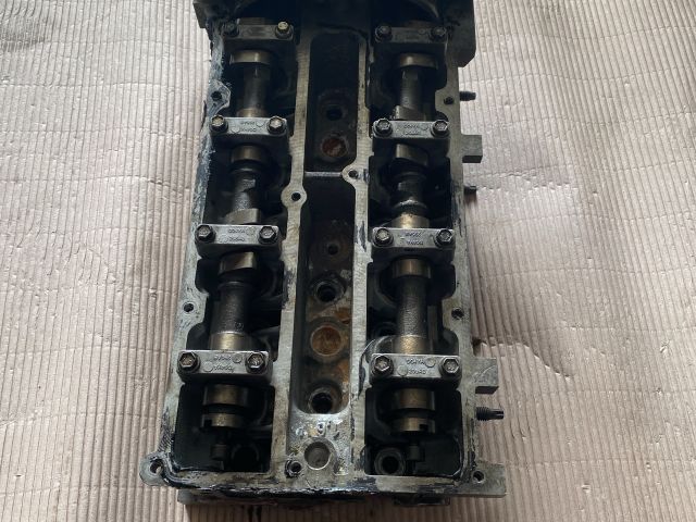 bontott FORD C-MAX II Hengerfej