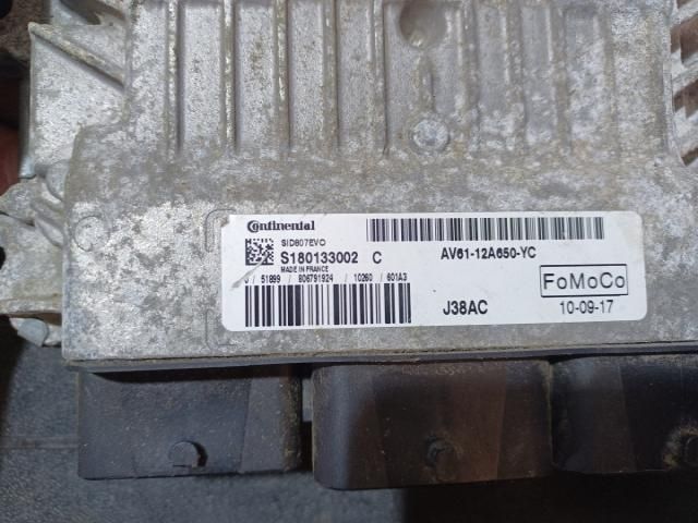 bontott FORD C-MAX II Motorvezérlő