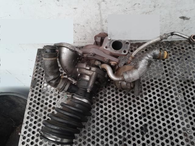 bontott FORD C-MAX II Turbó