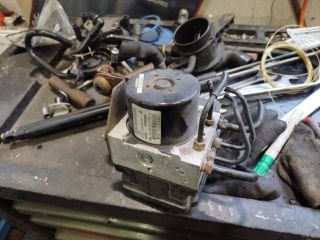 bontott FORD C-MAX II ABS Kocka