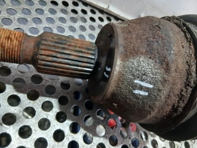 bontott FORD C-MAX II Bal Féltengely