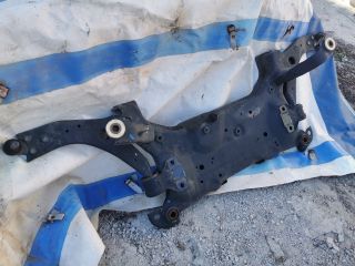 bontott FORD C-MAX II Első Bölcső