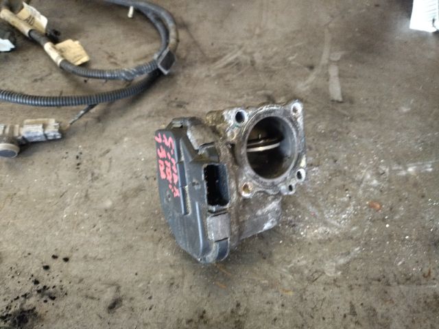 bontott FORD C-MAX II Fojtószelep (Elektromos)