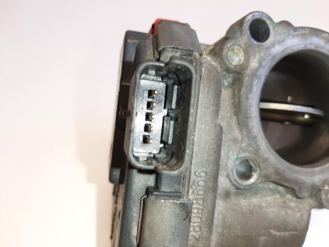 bontott FORD C-MAX II Fojtószelep (Elektromos)