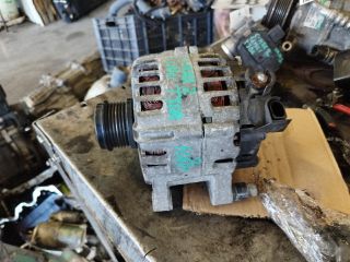 bontott FORD C-MAX II Generátor