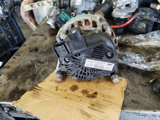 bontott FORD C-MAX II Generátor