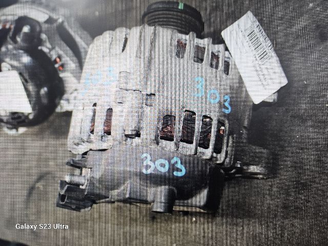 bontott FORD C-MAX II Generátor