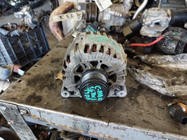 bontott FORD C-MAX II Generátor