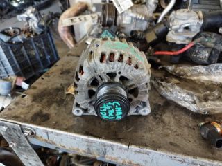 bontott FORD C-MAX II Generátor