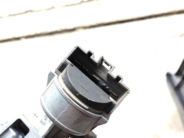 bontott FORD C-MAX II Gyújtáskapcsoló Házzal