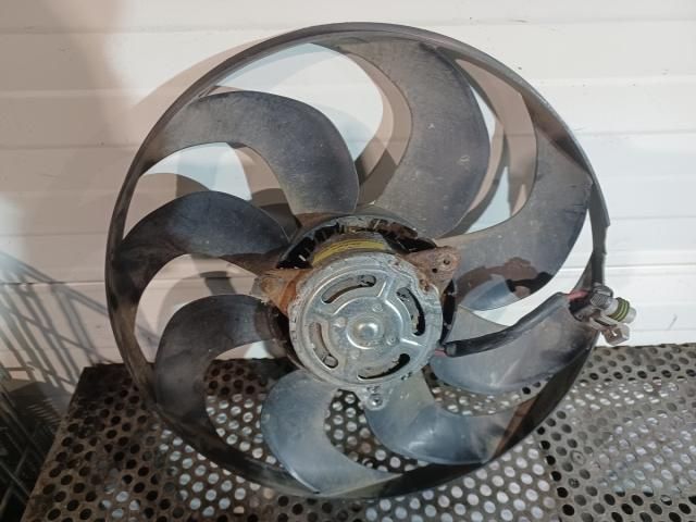 bontott FORD C-MAX II Hűtőventilátor