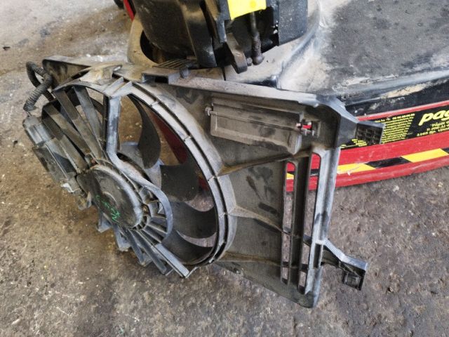 bontott FORD C-MAX II Hűtőventilátor