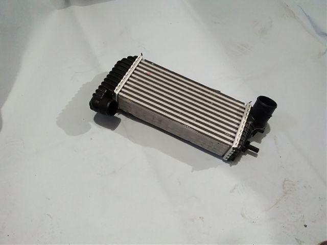 bontott FORD C-MAX II Intercooler