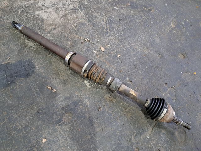 bontott FORD C-MAX II Jobb Féltengely