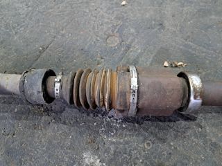 bontott FORD C-MAX II Jobb Féltengely