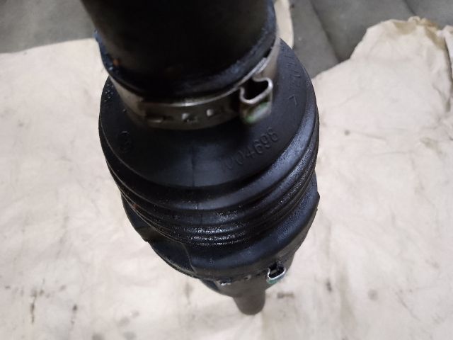 bontott FORD C-MAX II Jobb Féltengely