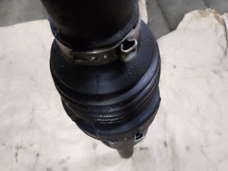 bontott FORD C-MAX II Jobb Féltengely