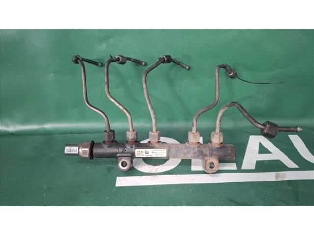 bontott FORD C-MAX II Közösnyomócső