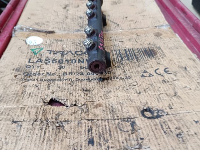 bontott FORD C-MAX II Közösnyomócső