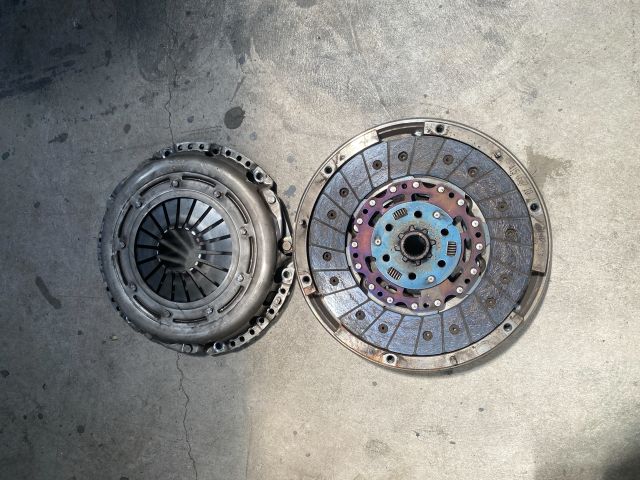 bontott FORD C-MAX II Kuplung Szett Lendkerékkel