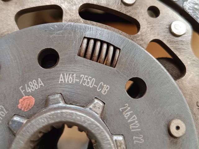 bontott FORD C-MAX II Kuplung Szett Lendkerékkel