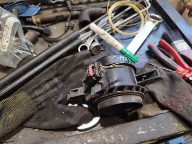 bontott FORD C-MAX II Légtömegmérő