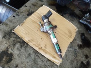 bontott FORD C-MAX II Porlasztó (1 db)