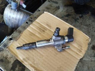 bontott FORD C-MAX II Porlasztó (1 db)