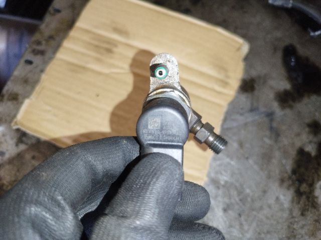 bontott FORD C-MAX II Porlasztó (1 db)