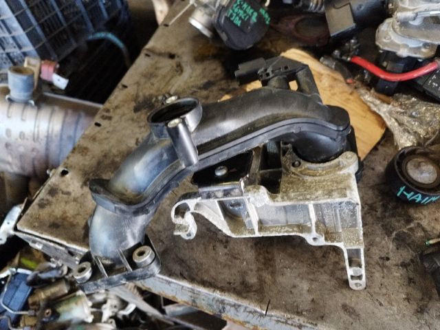 bontott FORD C-MAX II Turbócső