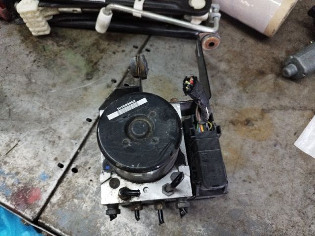 bontott FORD C-MAX II ABS Kocka