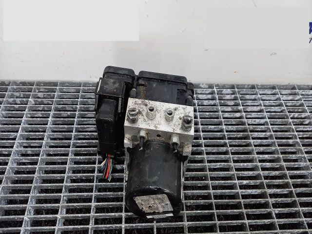 bontott FORD C-MAX II ABS Kocka