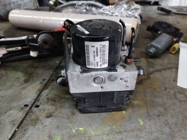 bontott FORD C-MAX II ABS Kocka