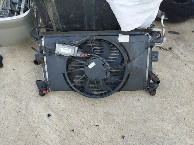 bontott FORD C-MAX II Hűtő Ventilátor(ok), Radiátor(ok) Szett