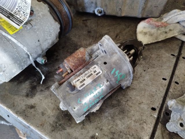 bontott FORD C-MAX II Önindító